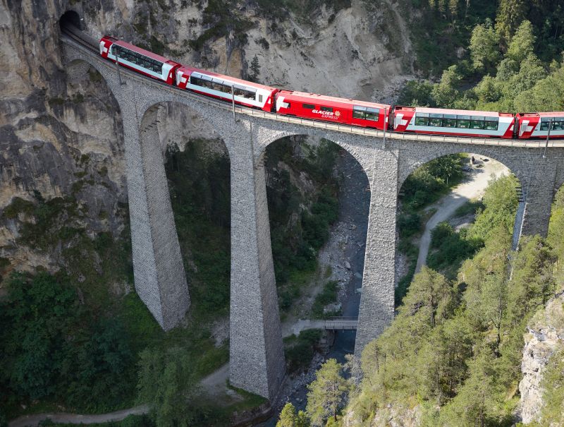 Bild für Glacier Express (C) glacierexpress.ch