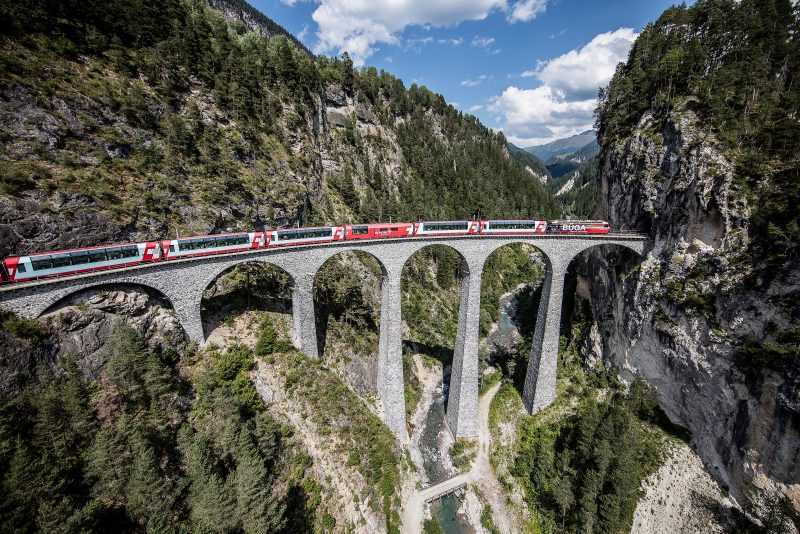 Bild für Glacier-Express Panoramawagen (C)RhB