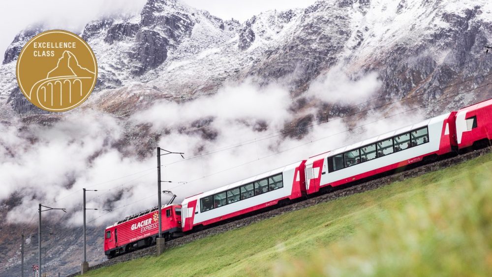 Bild für Glacier Express am Oberalppass (C)MGB