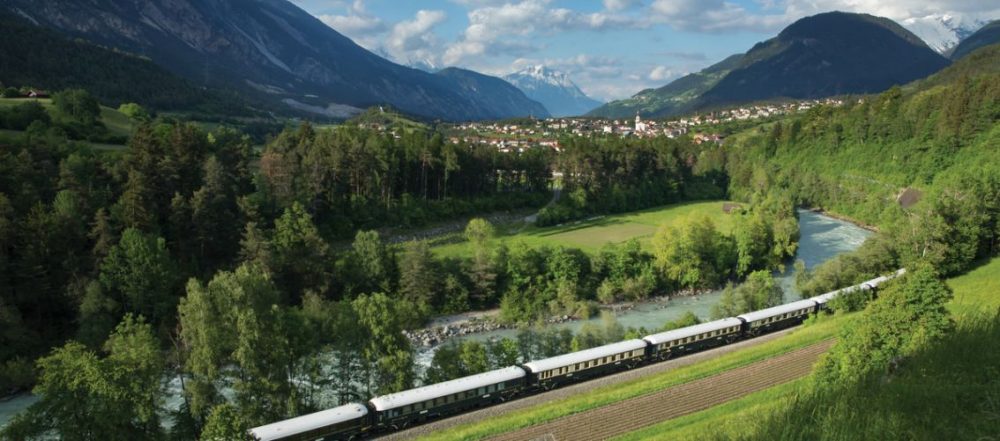 Bild für Der-Venice-Simplon-Orient-Express-auf-seinem-Weg-durch-Österreich-Belmond
