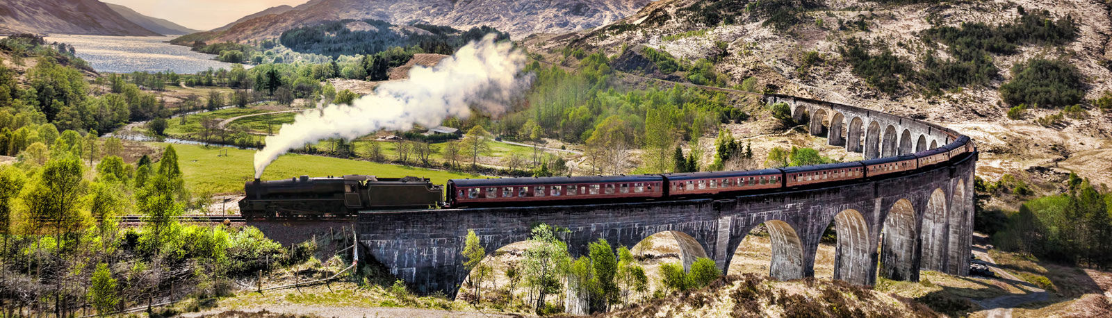 Bild für Glenfinnan Railway Viadukt © samott/Fotolia.com