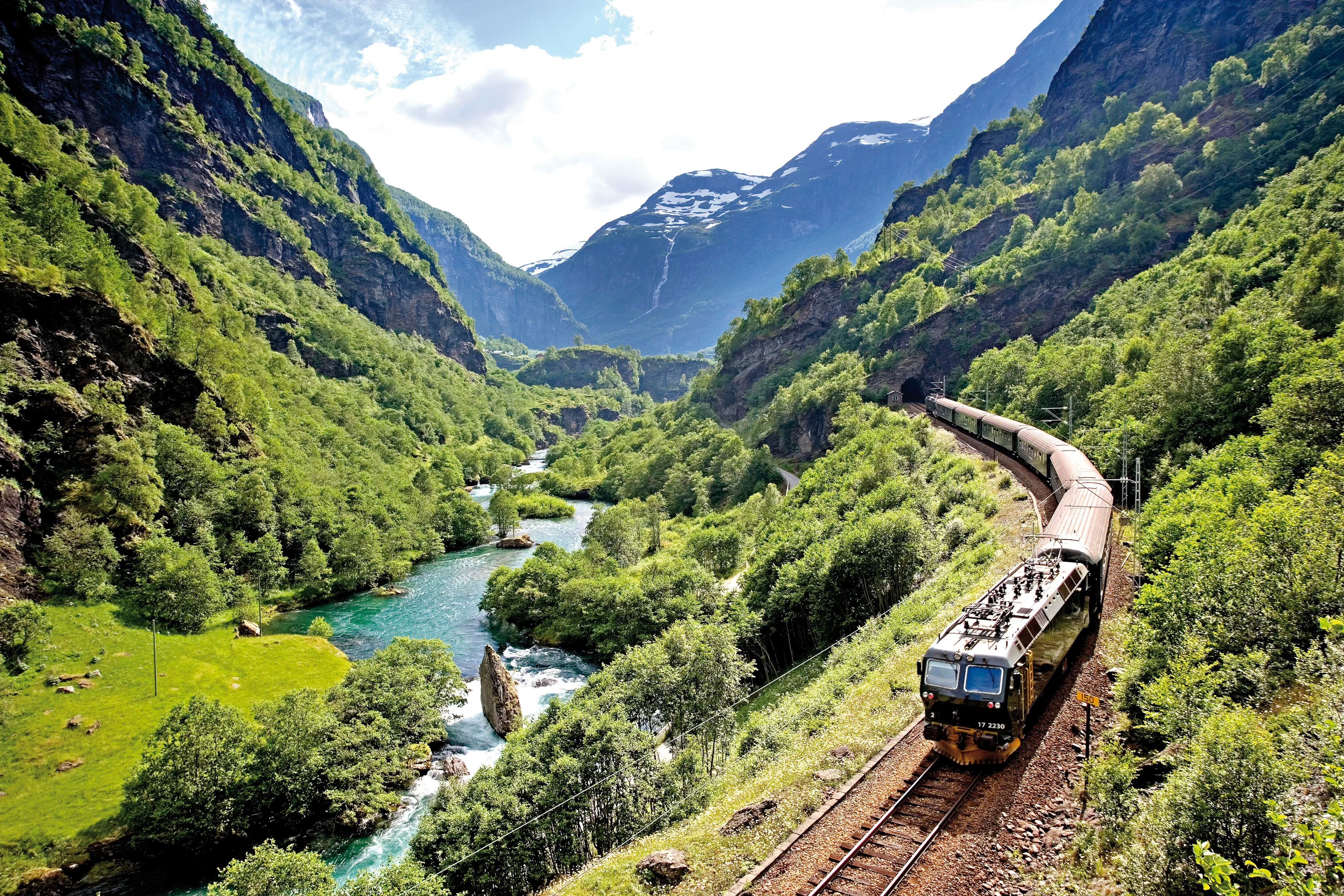 Bild für In Fjord-Norwegen © Morten Rakke