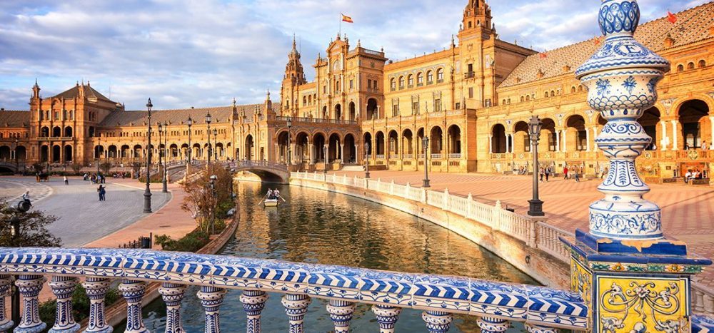 Bild für Plaza-de-España-in-Sevilla