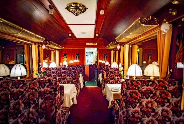 Bild für Der Salon-Speisewagen Le Rubis Noir - Credit Rail Event - John Ch. Dierauer