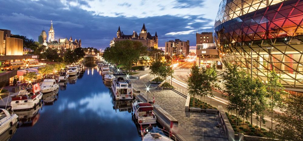 Bild für Kanada_Abendstimmung-am-Rideau-Canal-in-Ottawa_