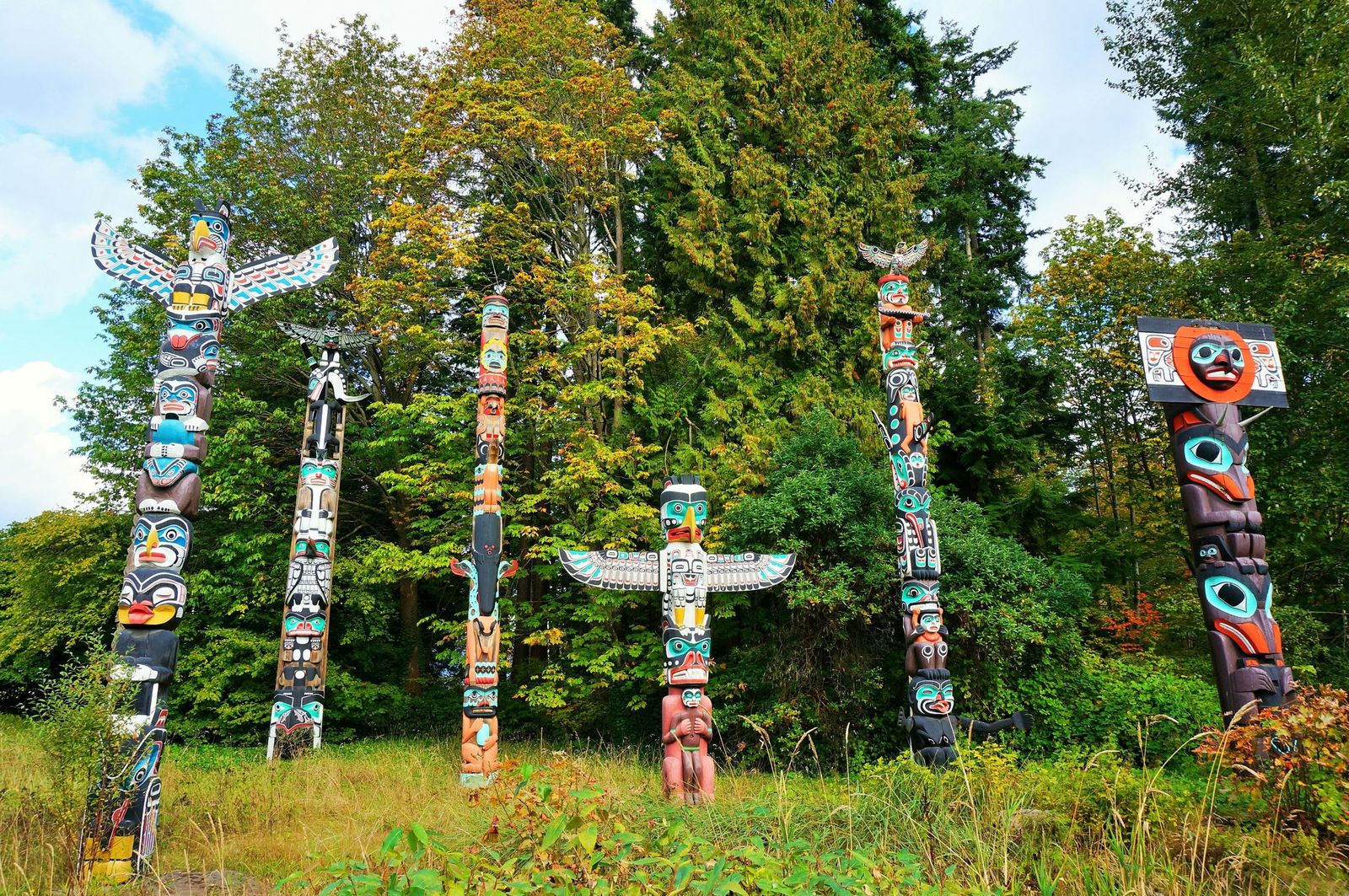 Totempfähle im Stanley Park © Twill, stockadobe