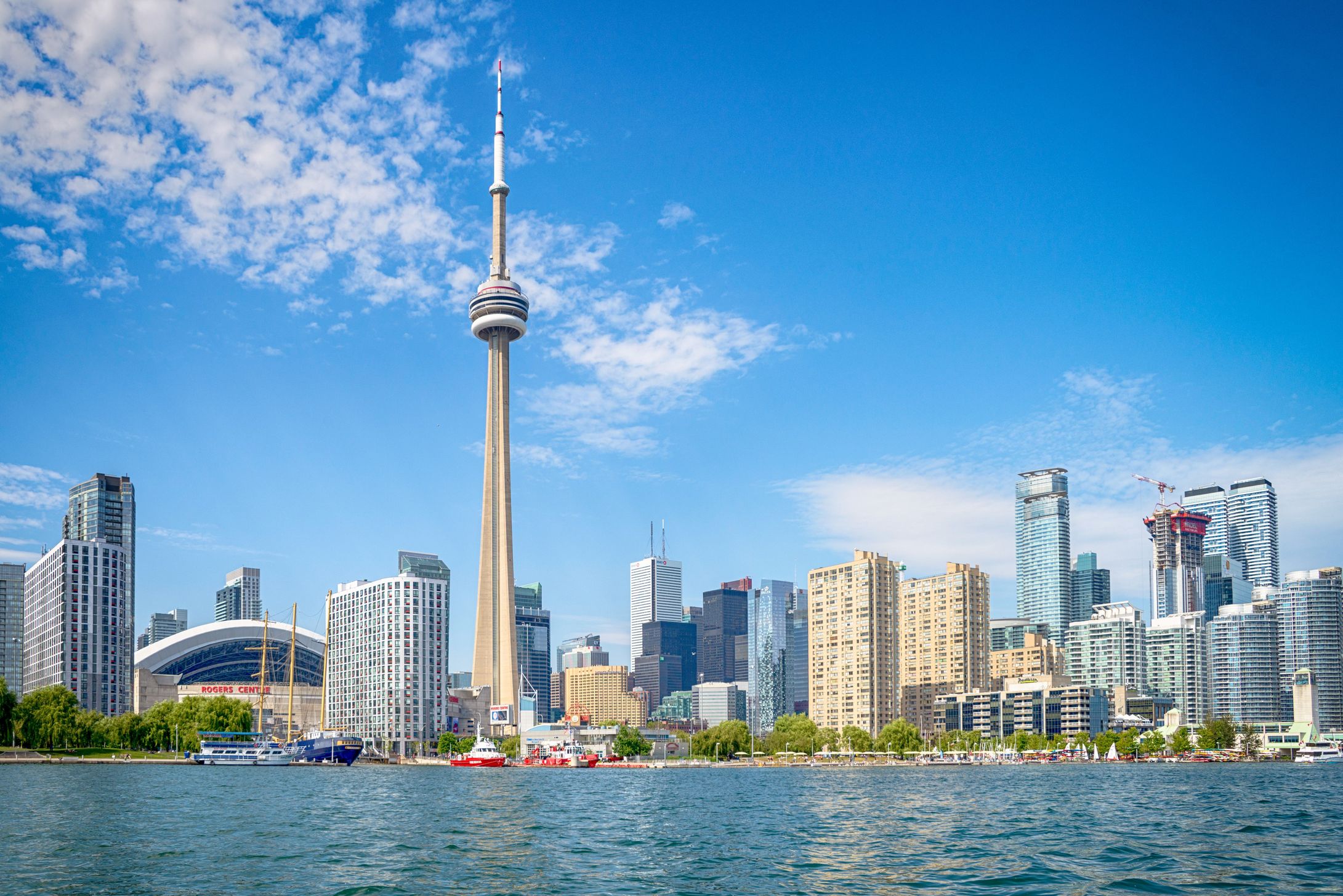 CN Tower in Toronto © anderm