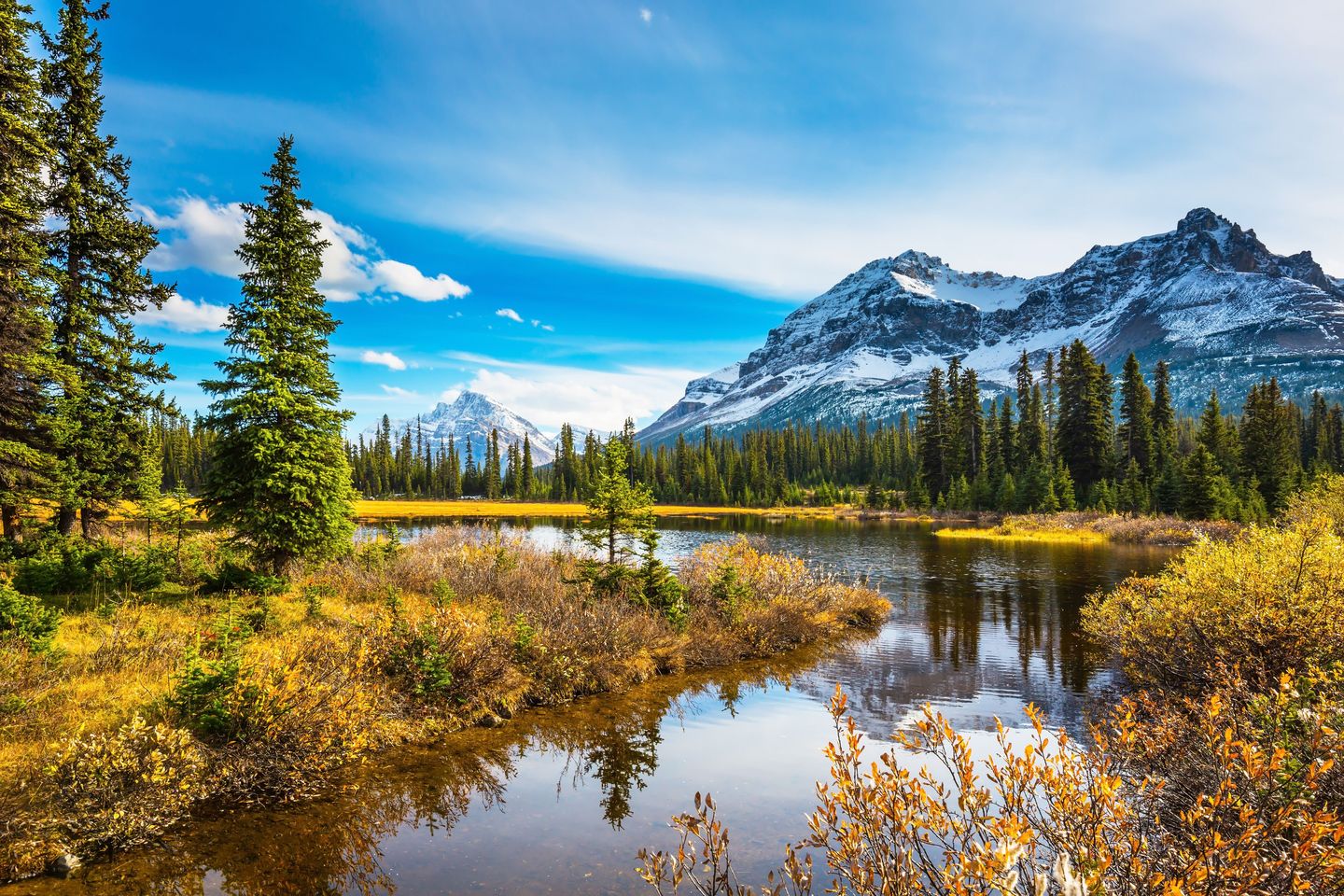 Die mächtige Gebirgskette der Rocky Mountains © Kushnirov Avraham