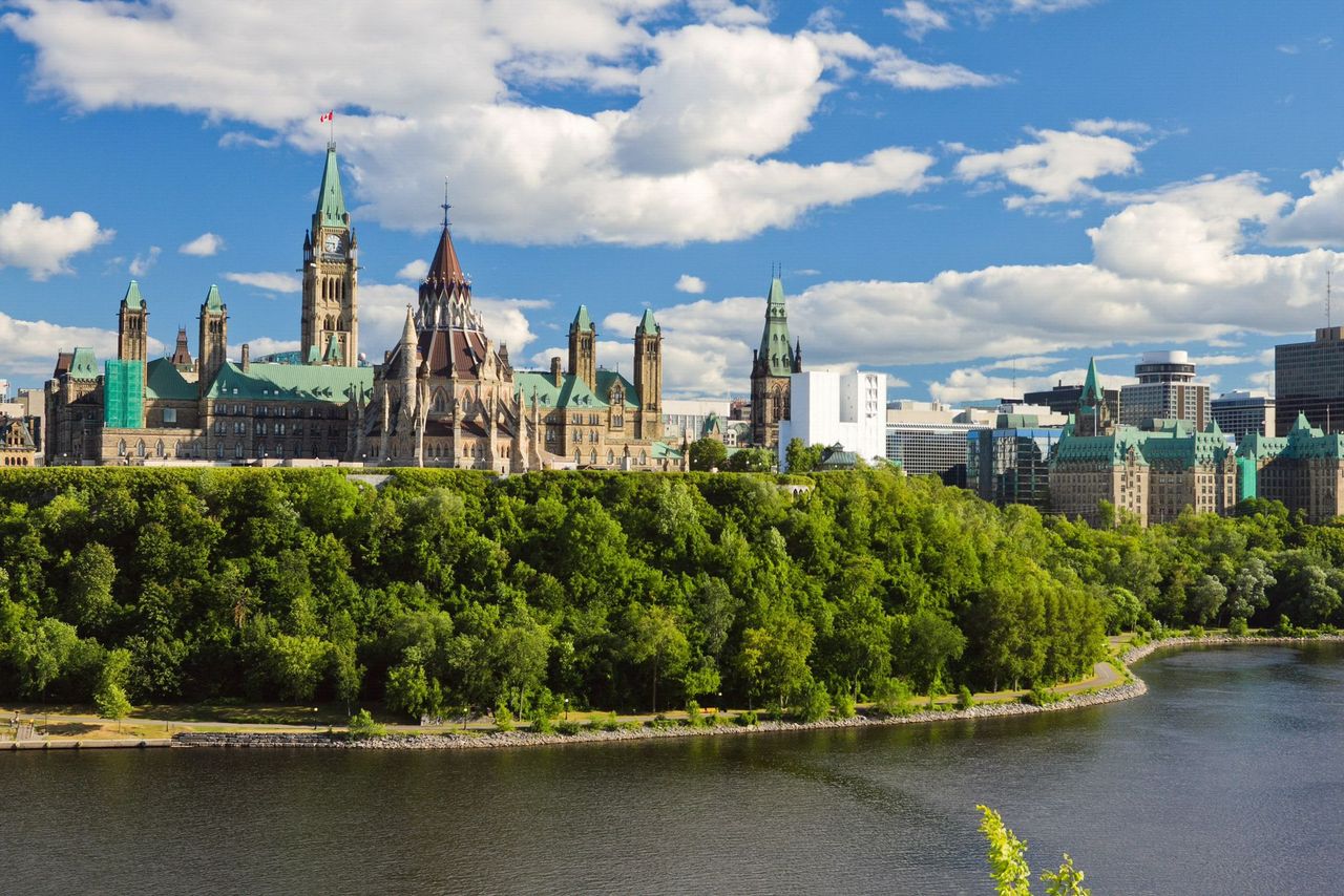 Parliament Hill in Ottawa © Natalia Pushchina, stockadobe