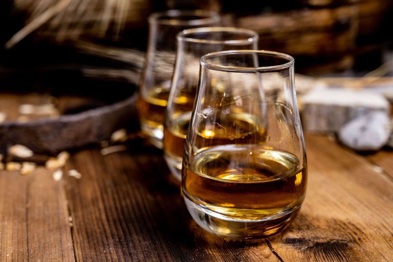 Whisky-Verkostung © barmalini, stockadobe