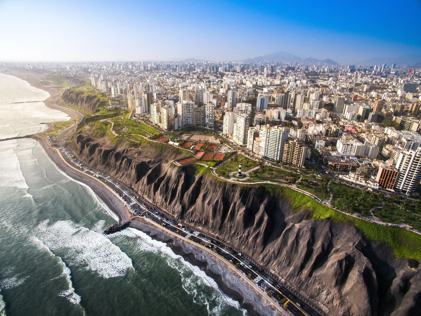 Blick auf Lima © christian vinces, stockadobe