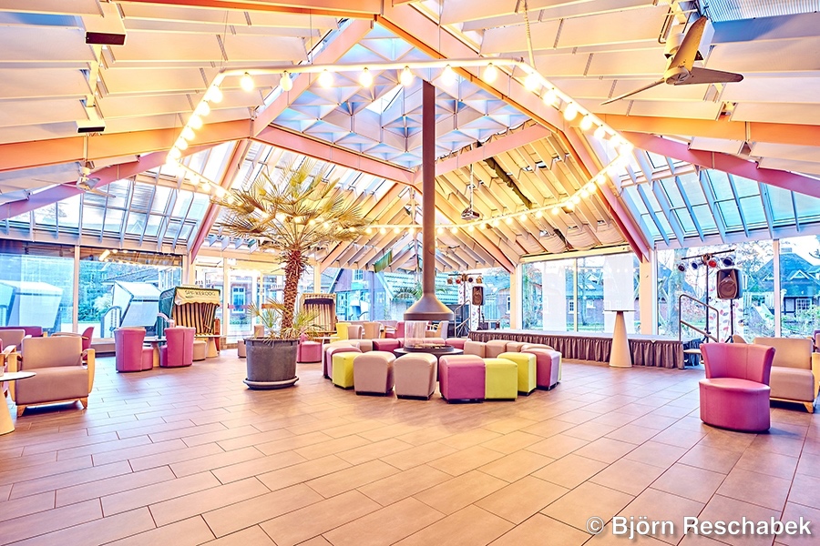 Neuharlingersiel – Fourty & Fabulous! Partyzug