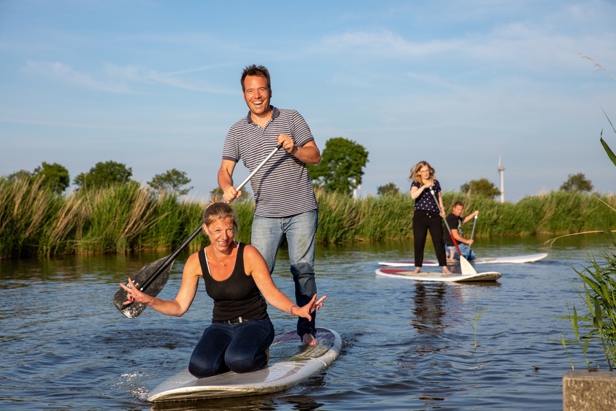 Neuharlingersiel – Feiern im Fischerdorf! Partyzug
