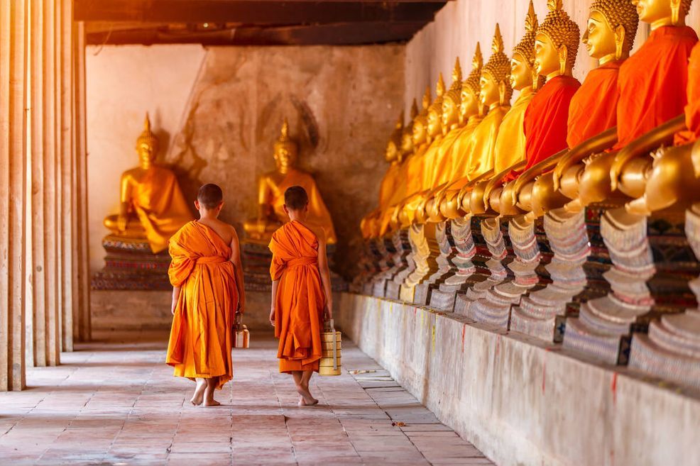 Ayutthaya, Mönche © GettyImages, southtownboy