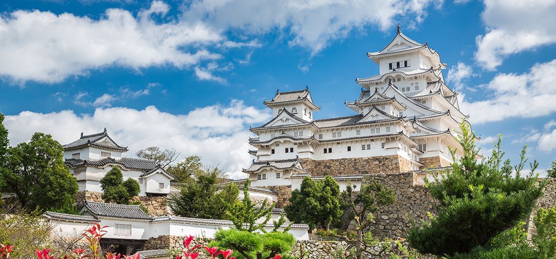 Burg Himeji in Osaka, bekannt als Burg des Weissen Reihers © Red Pagoda, stockadobe