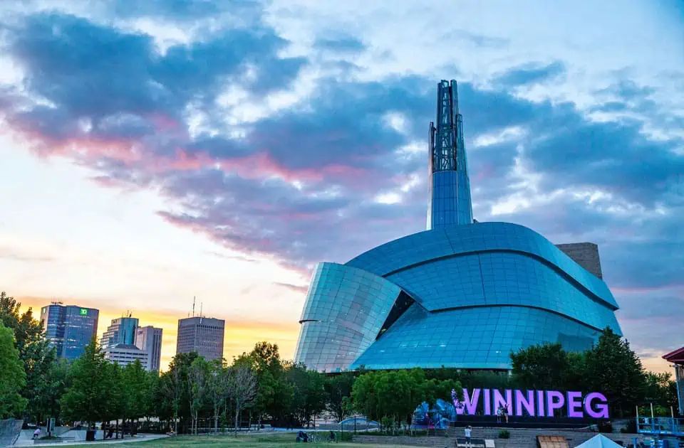 Canadian Museum for Human Rights in Winnipeg © Bill Bennett - Travel Manitoba