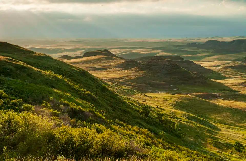 Killdeer Badlands im Grasslands Nationalpark in Saskatchewan © Tourism Saskatchewan - Dave Reede Photography
