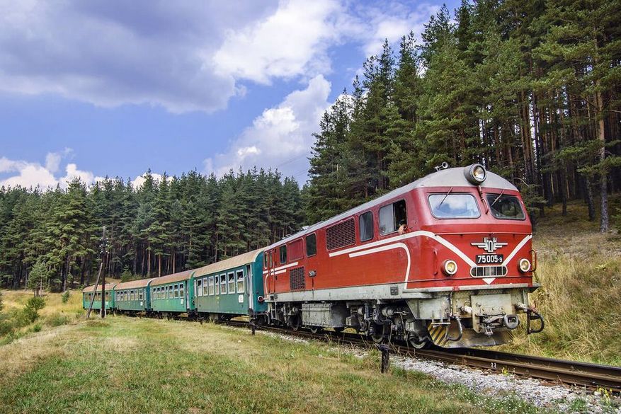 Bulgarien per Bahn – Geschichte, Kultur und Küste