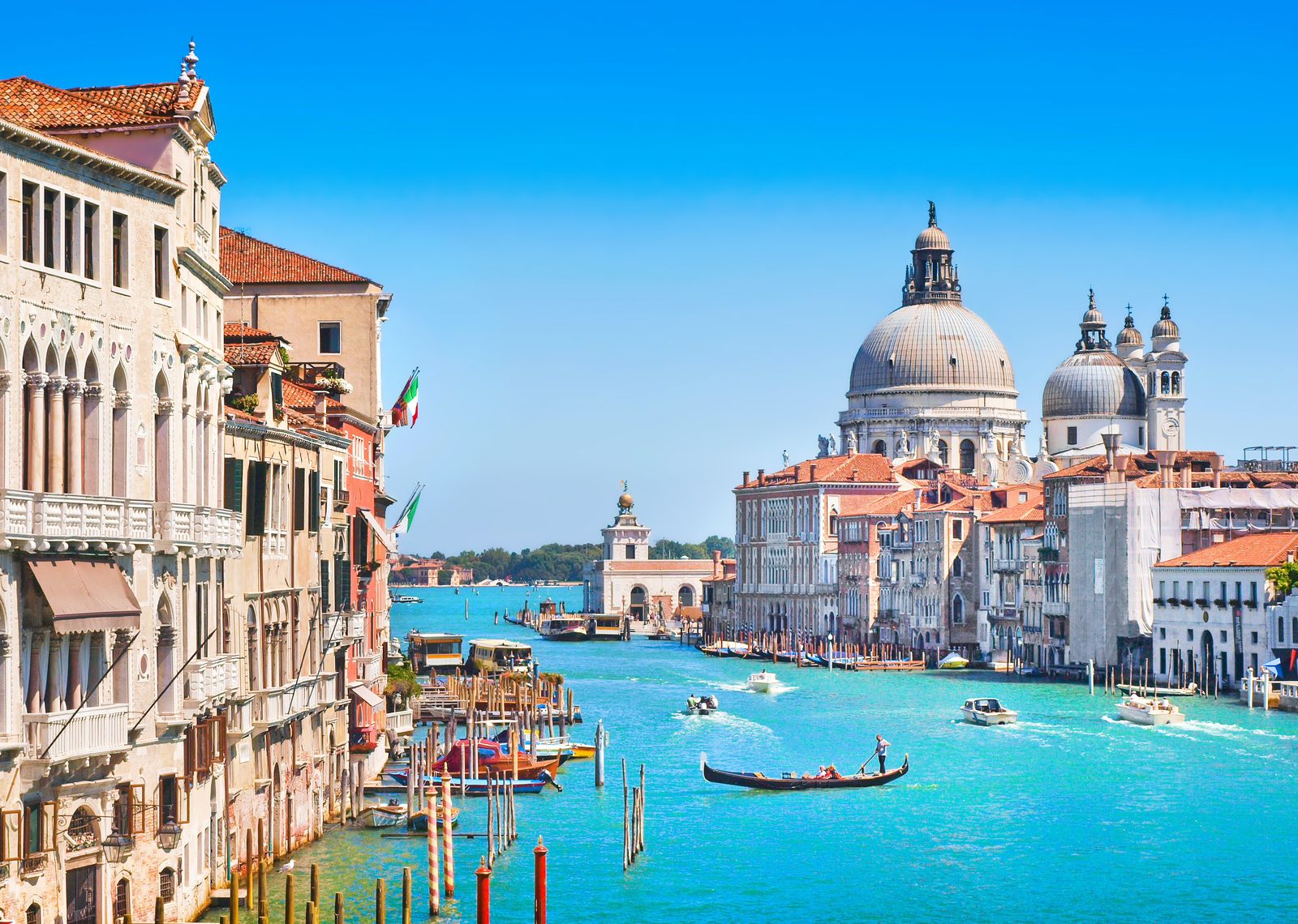 Canal Grande und die Kirche Santa Maria della Salute in Venedig © JFL Photography, stockadobe