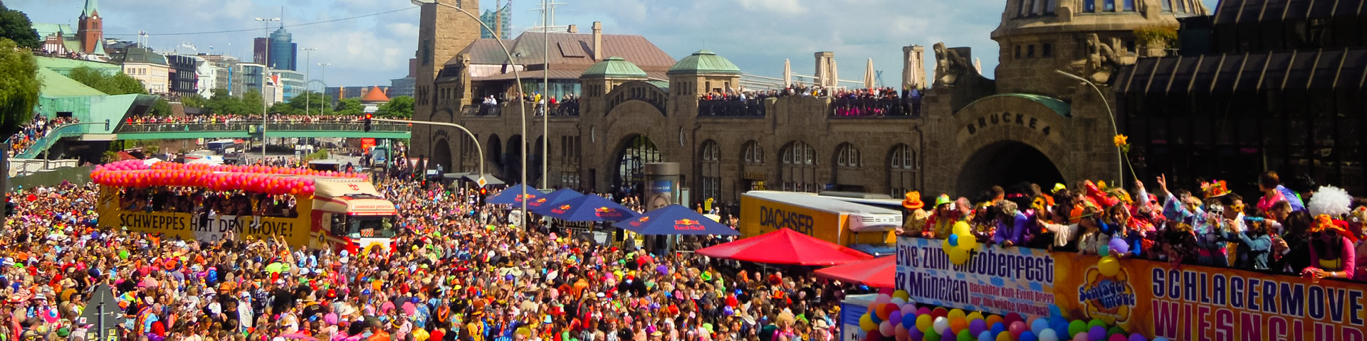 Schlagermove – a&o Hamburg City mit dem Partyzug