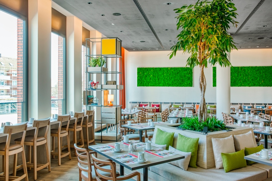 Schlagermove – InterCity Hotel Hamburg Barmbek mit dem Partyzug