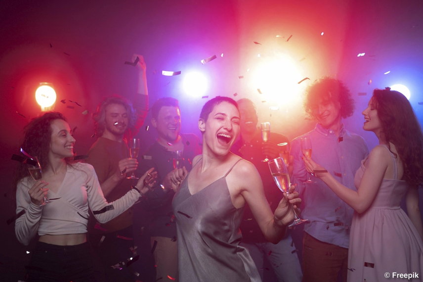 Wangerland – Sommer-Opening-Party mit dem Partyzug