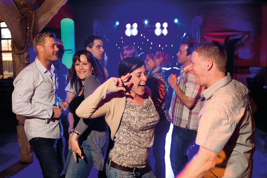 Wangerland – Müller-Mega-Party mit Partyzug