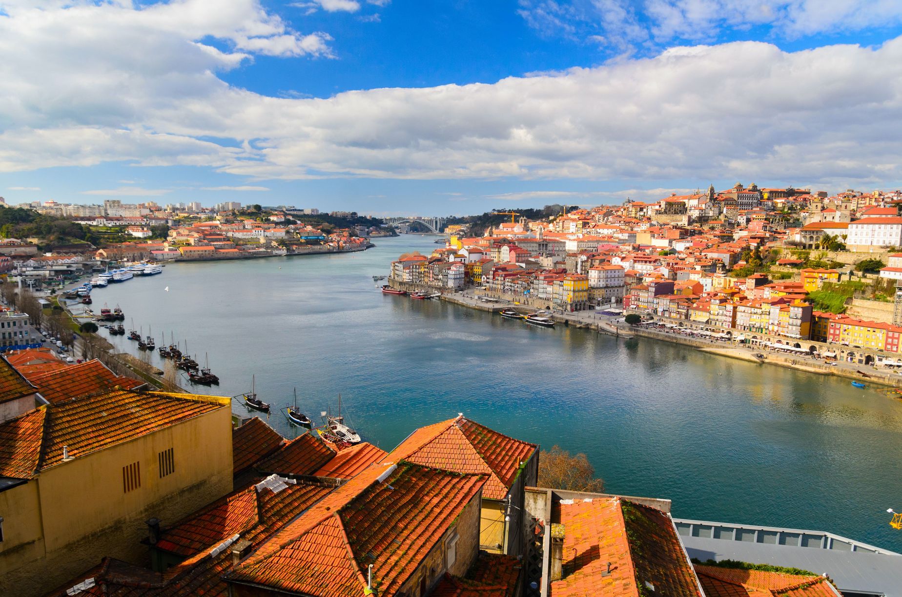 Porto, Stadt am Douro © Sergey Peterman