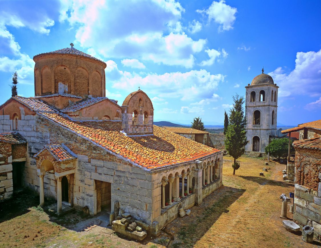 Kloster der Heiligen Maria in Apollonia © aterrom, stockadobe