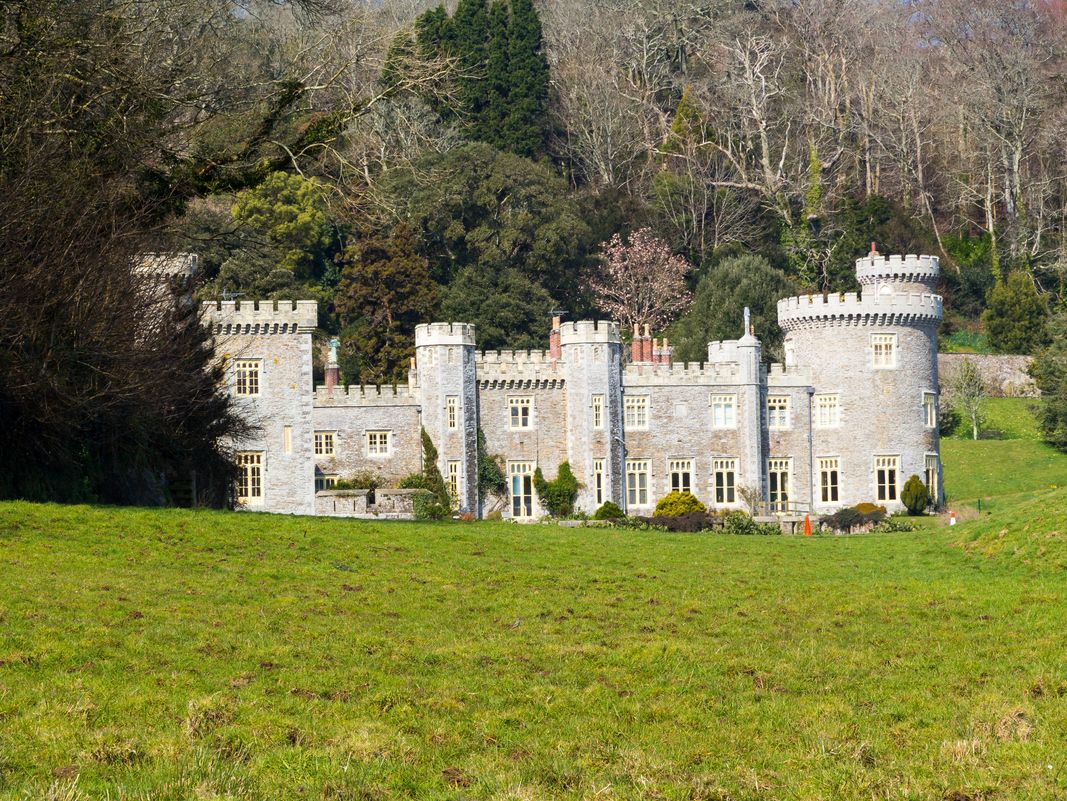 Caerhays Castle in Cornwall © Ian Woolcock