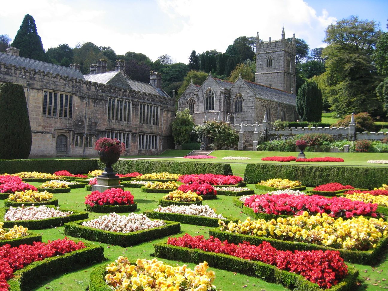 Lanhydrock Garden © Keith