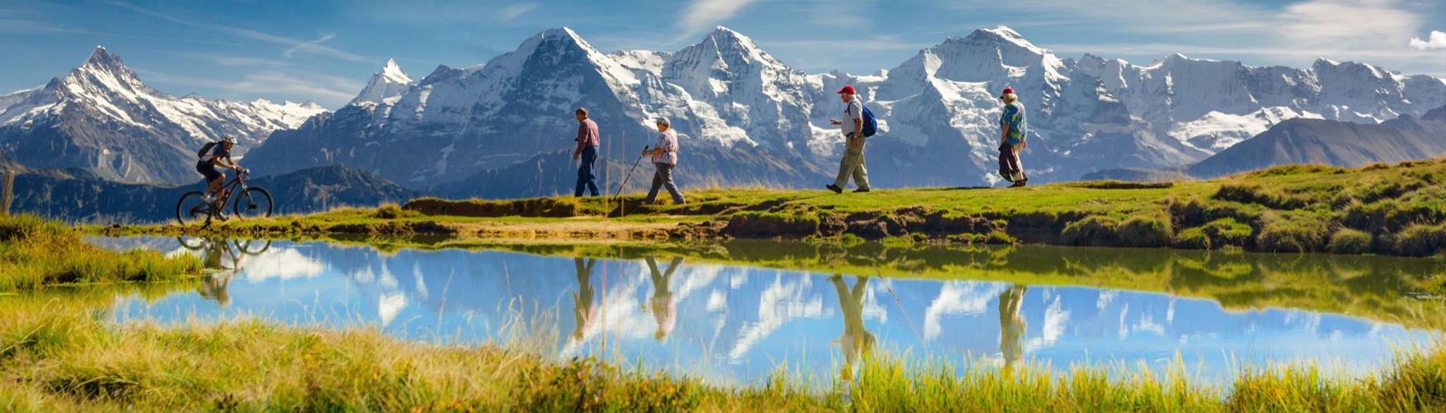 Wanderer im Berner Oberland © Ben Burger