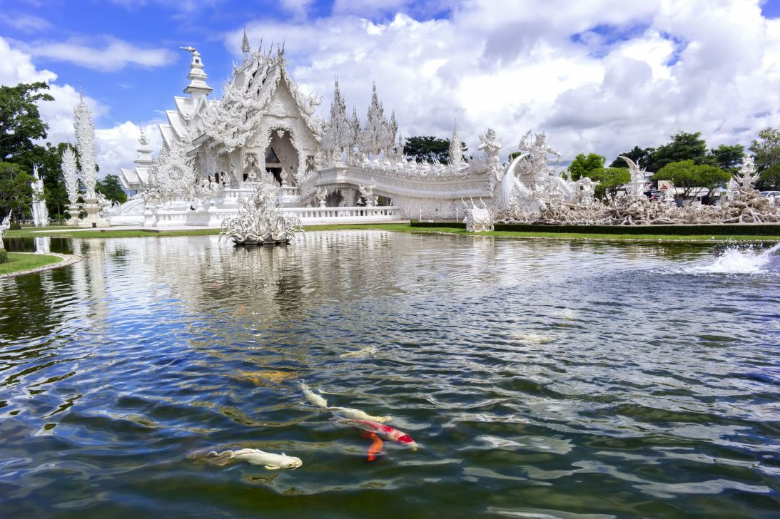 Bild für Weißer Tempel Wat Rong Khun in Chiang Rai © GNNick, stockadobe