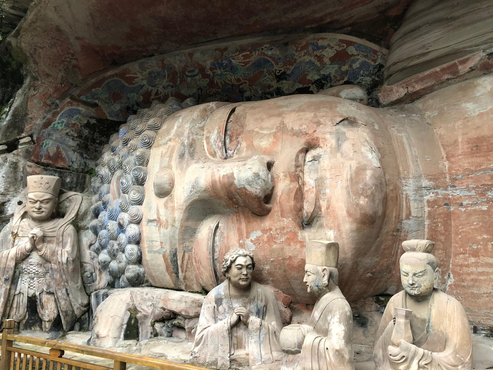 Bild für Chongqing, Dazu, Statue