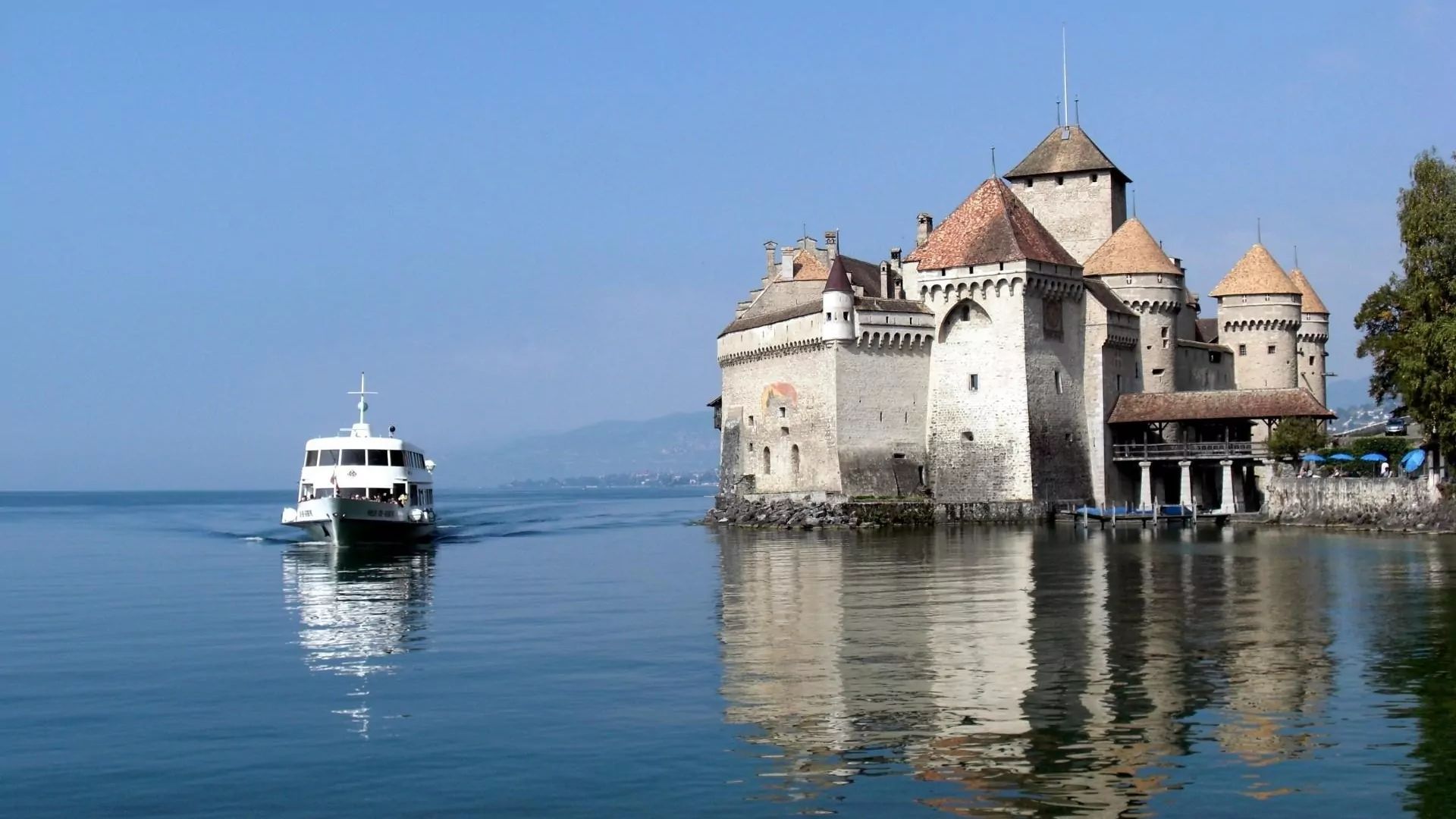 Bild für Montreux, Schloss Chillon mit Schiff