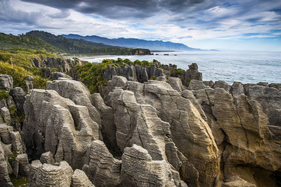 Bild für Pancake Rocks © Robert La Salle, Gettyimages