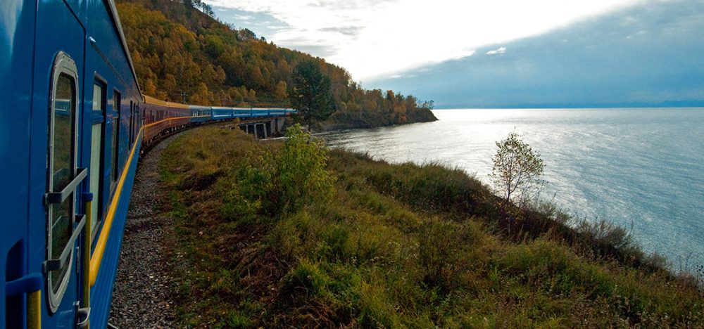 Zarengold-Sonderzug am Baikalsee