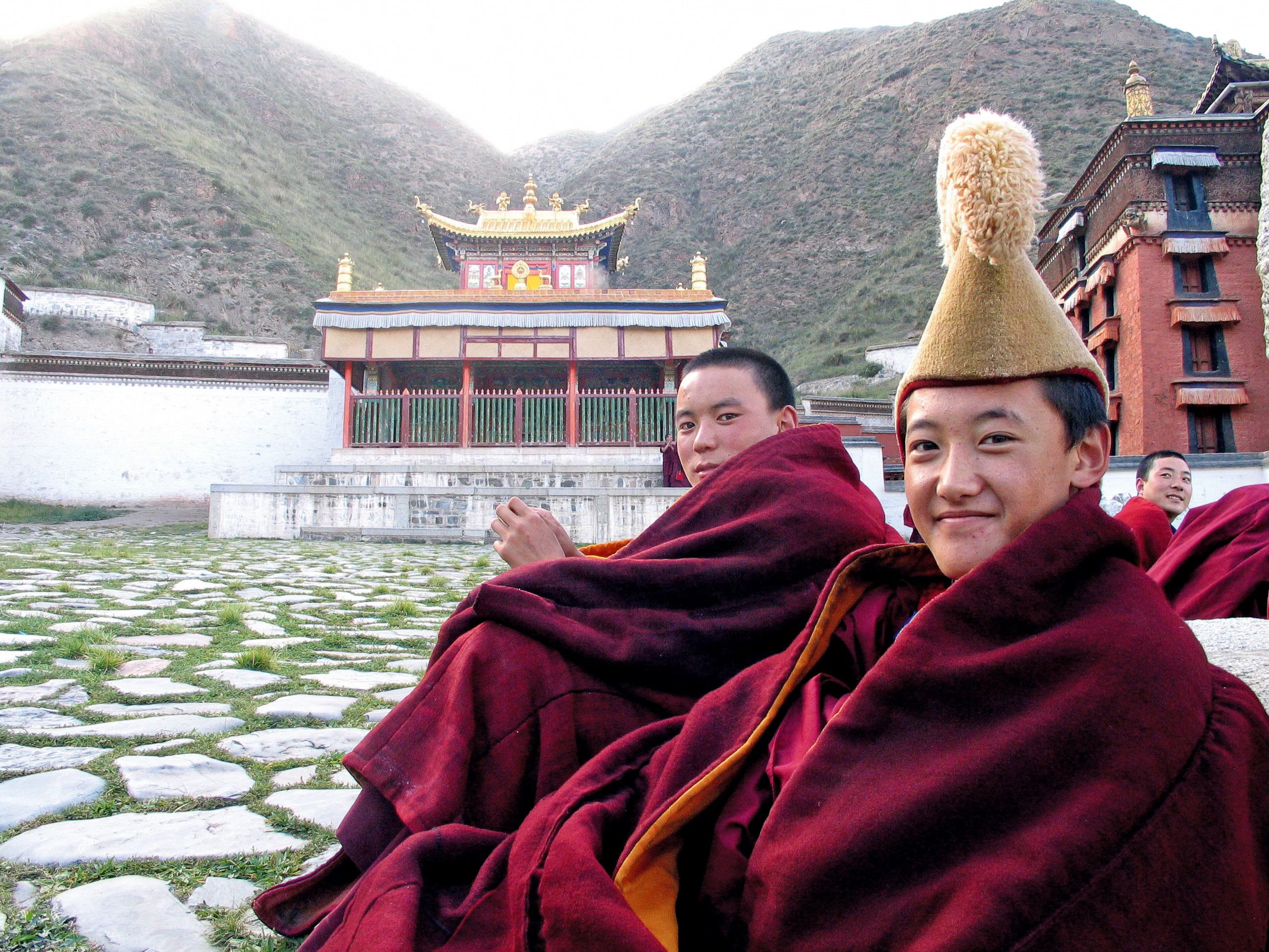 Mönche im Kloster © China Travel Navigator