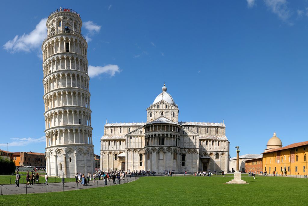 Der schiefe Turm von Pisa © fotopro