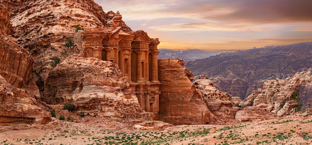 Jordaniens Juwele: Per E-Bike ins Gelobte Land