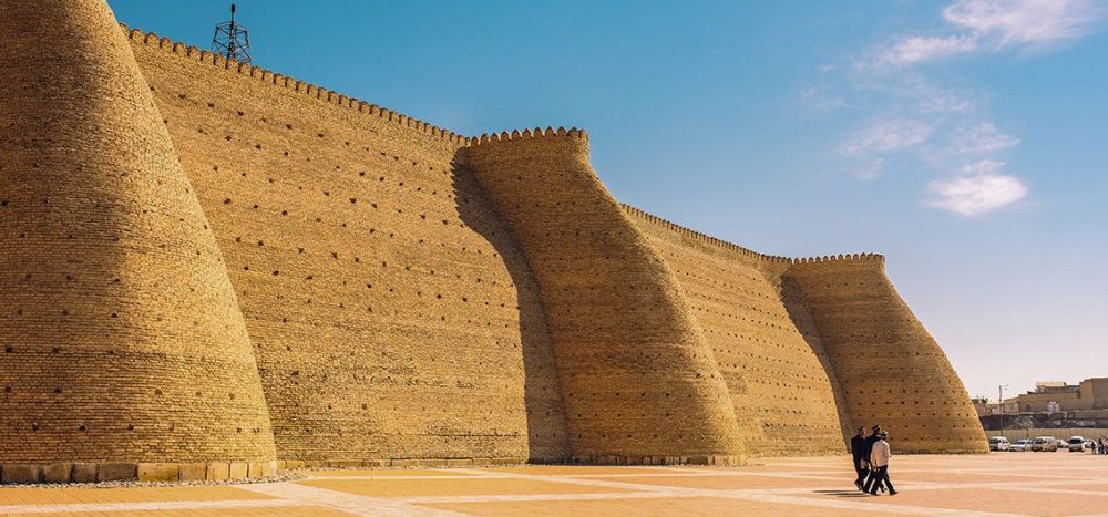 Die-mächtige-Ark-Festung-in-Buchara-Usbekistan-