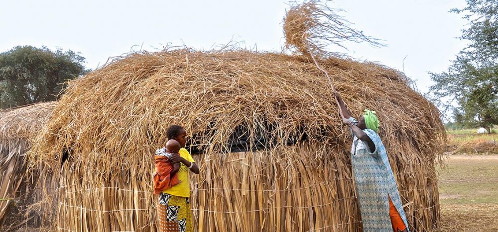 Senegal - Traditionelles-Haus-der-Fulbe---