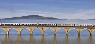 Zug - Jakobsweg-Sonderroute: Bilbao - Santiago de Compostela Mit dem Costa Verde Express durch das Grüne Spanien: Auf dem Jakobsweg (2025/2026)
