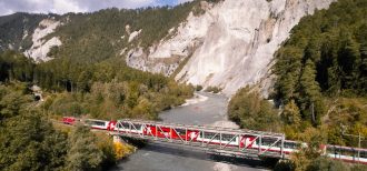 Zug - Die Schweiz per Zug Mit dem Bähnli durch die Schweizer Alpen (2023/2024)