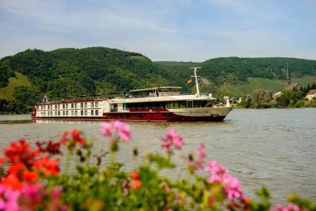 Zug - Perlen der Donau