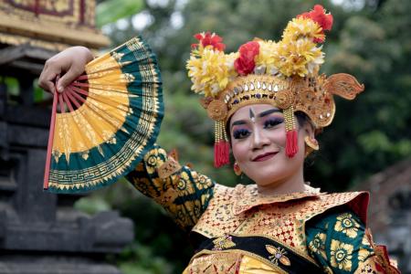 Zug - Rundreise & Baden – Indonesien: Java entdecken & auf Bali entspannen