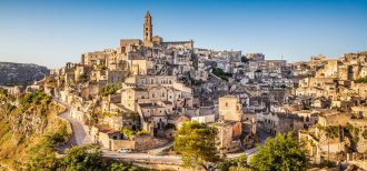 Zug - Orient Express La Dolce Vita: Von Rom zum UNESCO-Welterbe Matera | Eleganz auf Italiens Schienen: Im Orient Express La Dolce Vita durch das Land, wo die Zitronen bl&uuml;hen (2026)