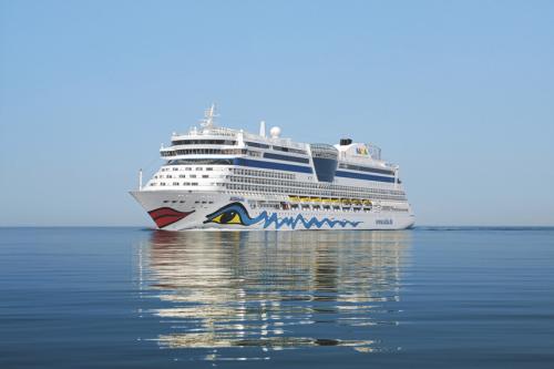Zug - AIDA 90's Super Cruise