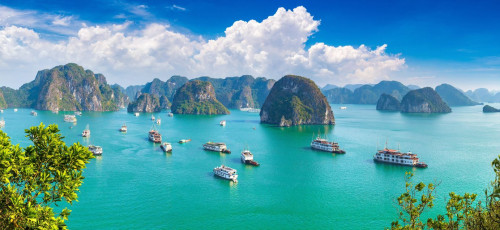Zug - Kleingruppenrundreise Vietnam & Baden auf Bali